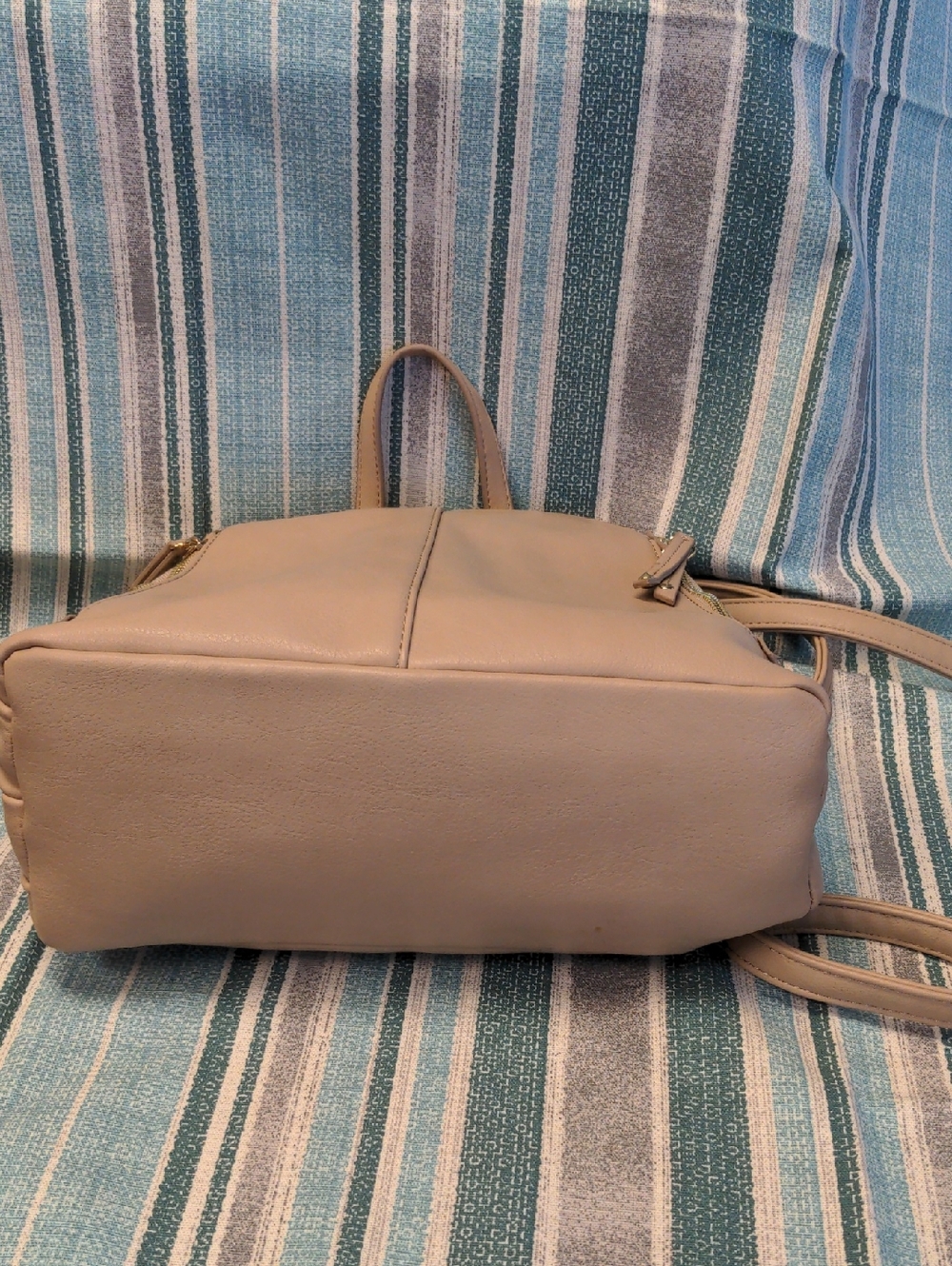 I N.C. Backpack - Picture 6 of 6